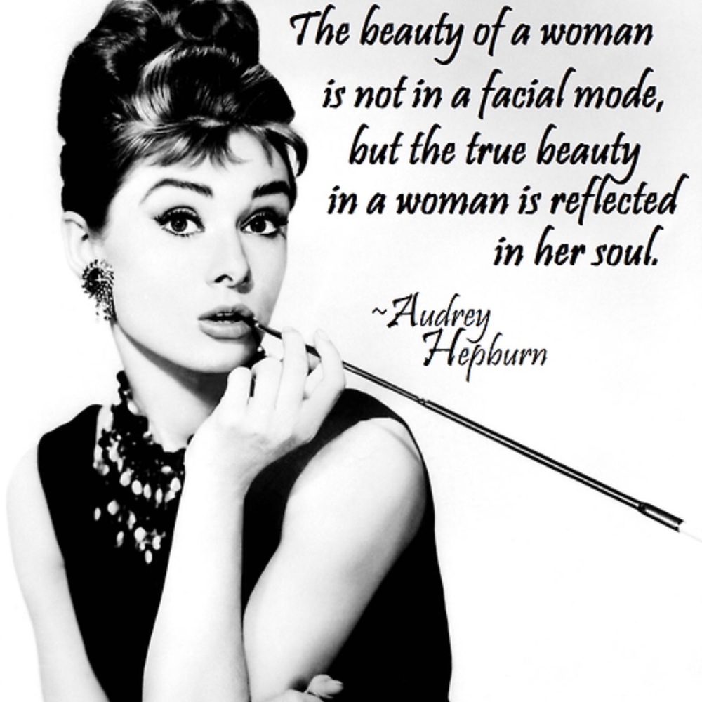 “Love your curves & feel beautiful every day”